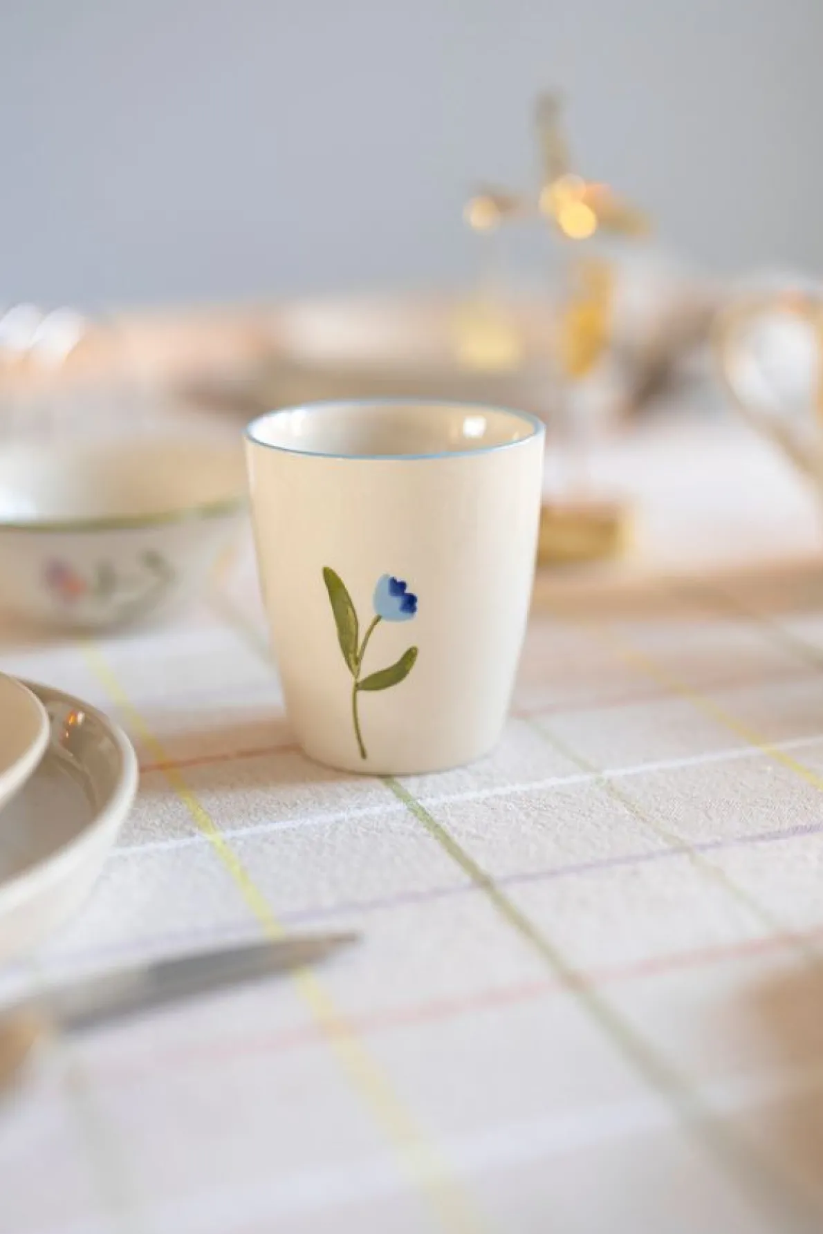 Beker, steengoed, blauwe tulp, Ø 7,5 cm