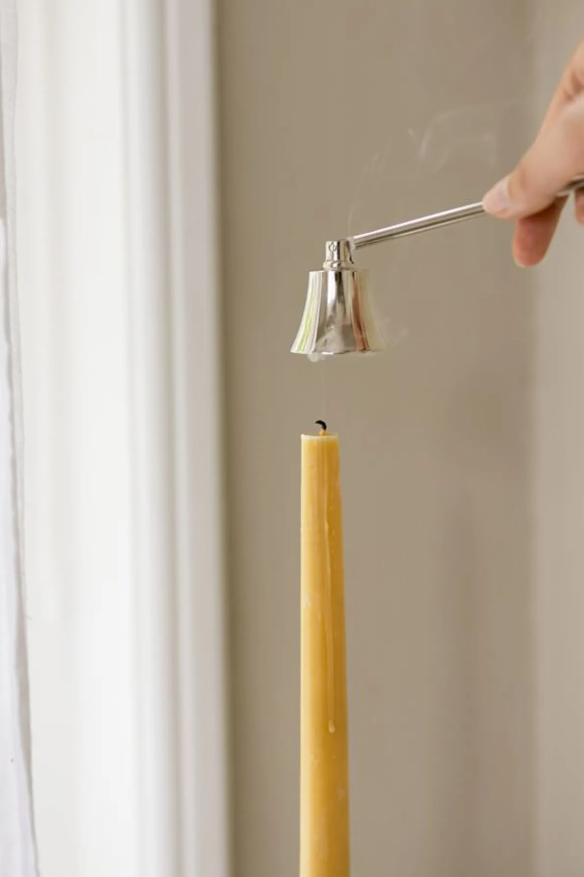 Kaarsendover, metaal