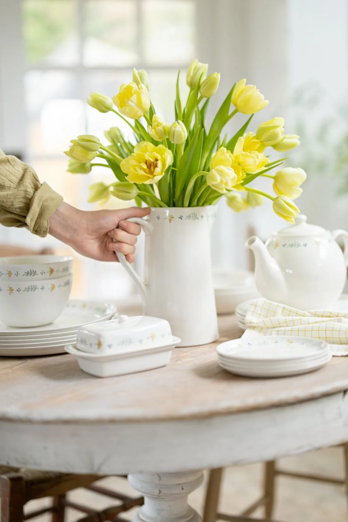 Kan, steengoed, strooitakje, 1,5 liter