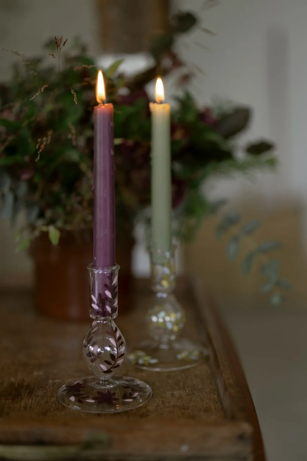 Kandelaar, handbeschilderd, glas, roze, 13 cm