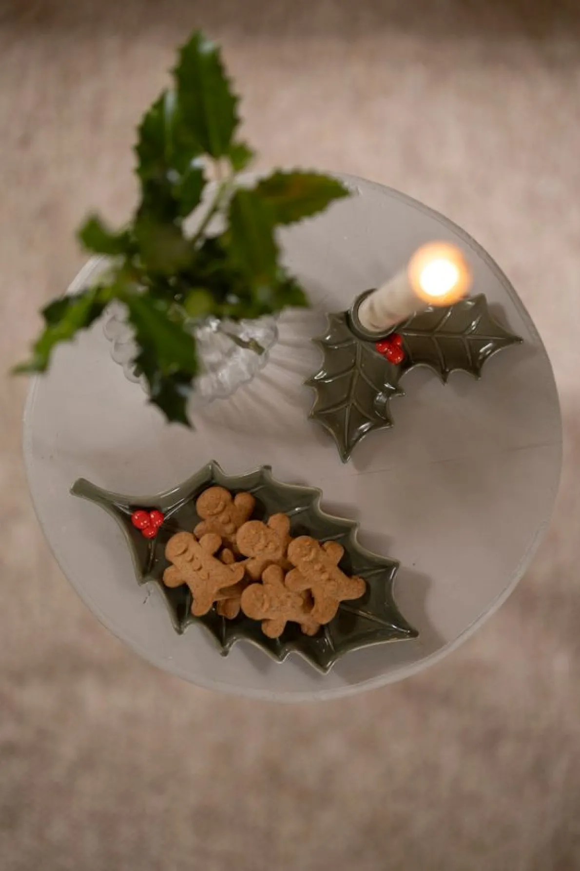 Kandelaar hulstblaadjes, porselein