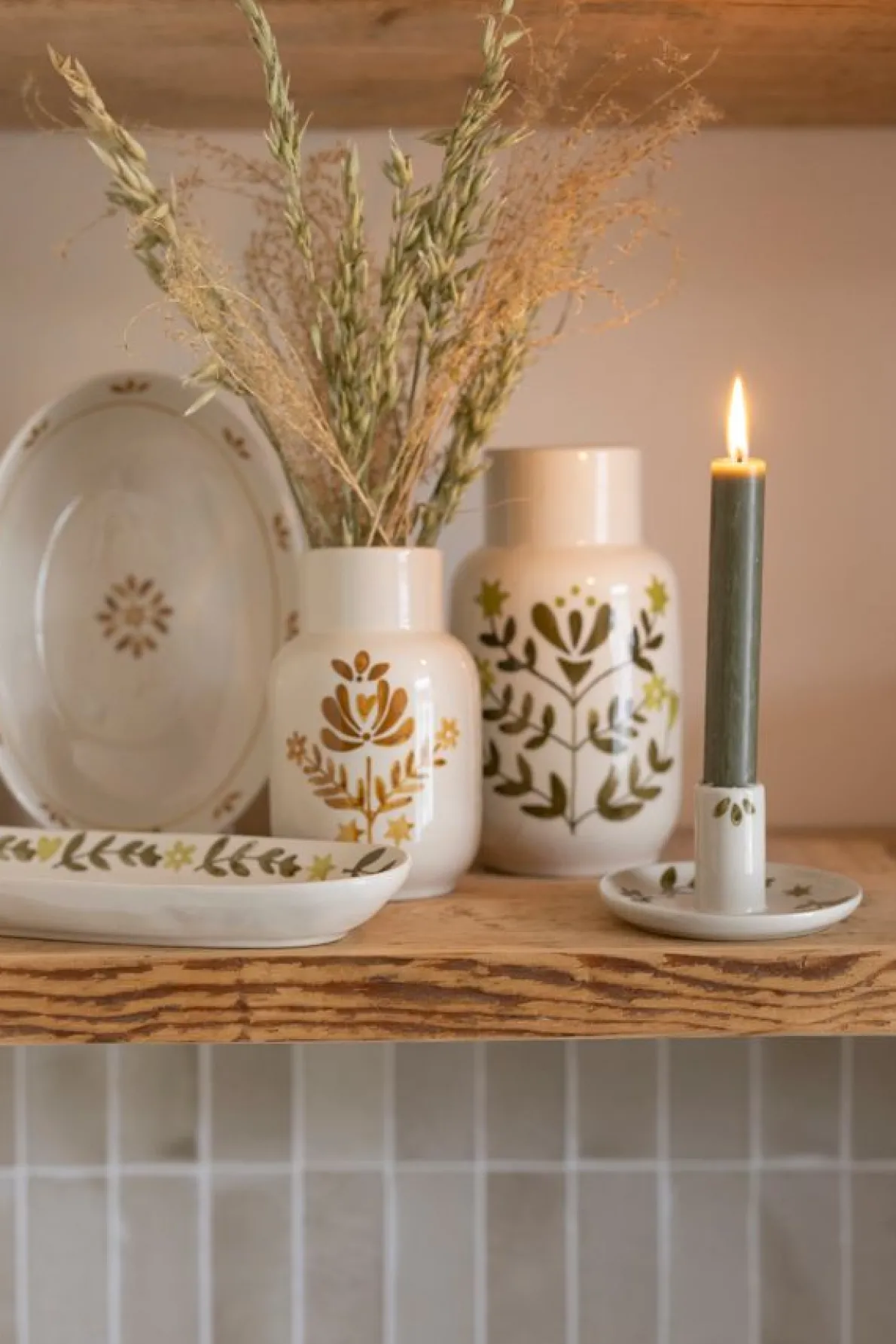 Kandelaar, steengoed, handbeschilderde takjes, groen, Ø11 x 6  cm