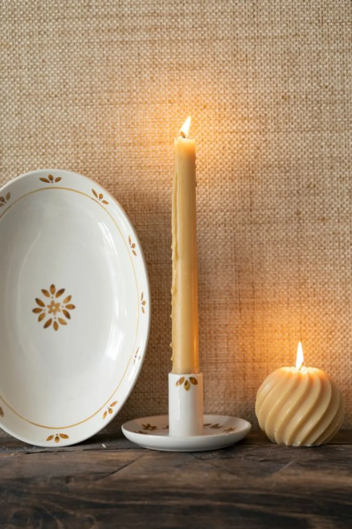 Kandelaar, steengoed, handbeschilderde takjes, okergeel, Ø11 x 6 cm