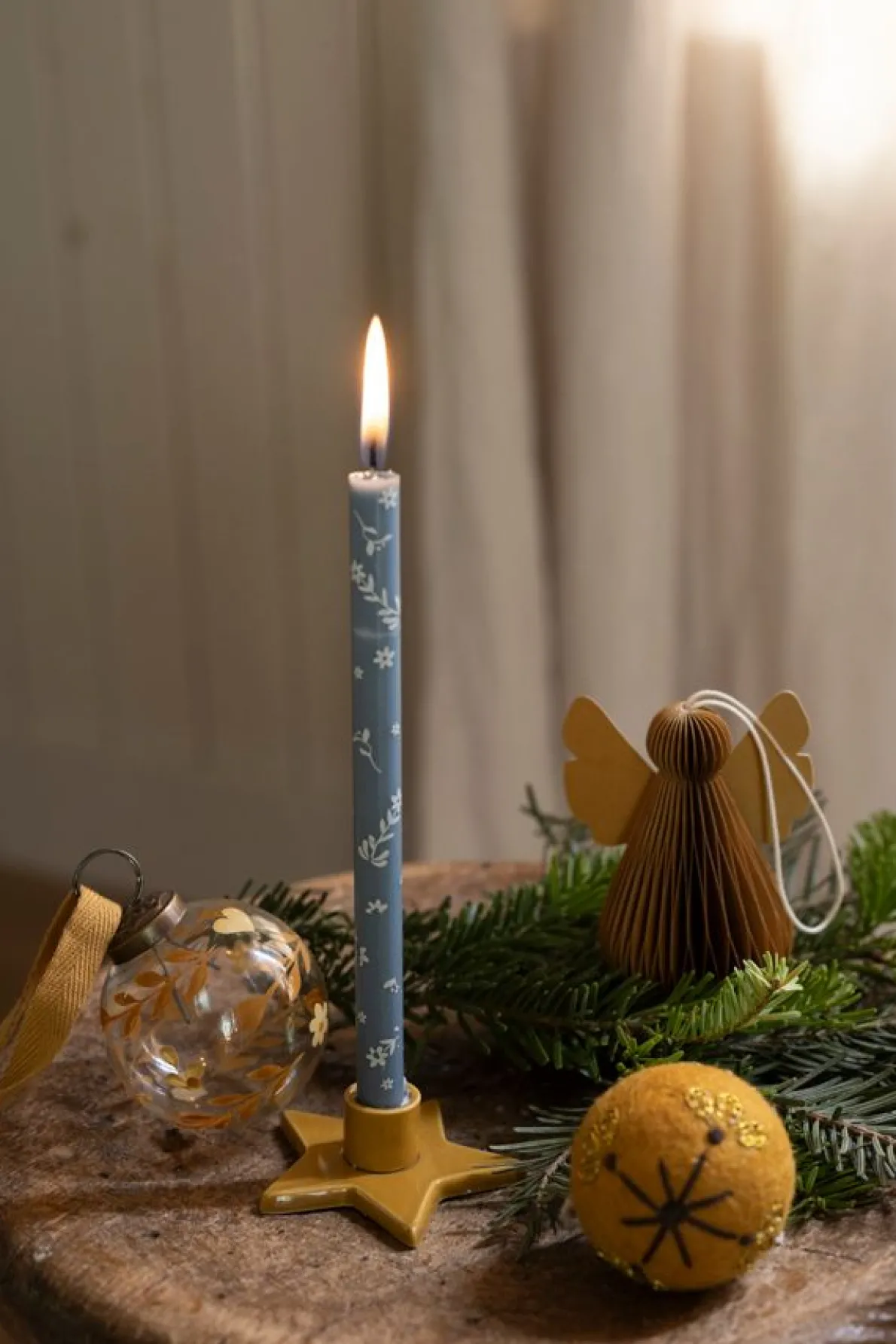 Kandelaar ster voor minikaars, porselein, oker