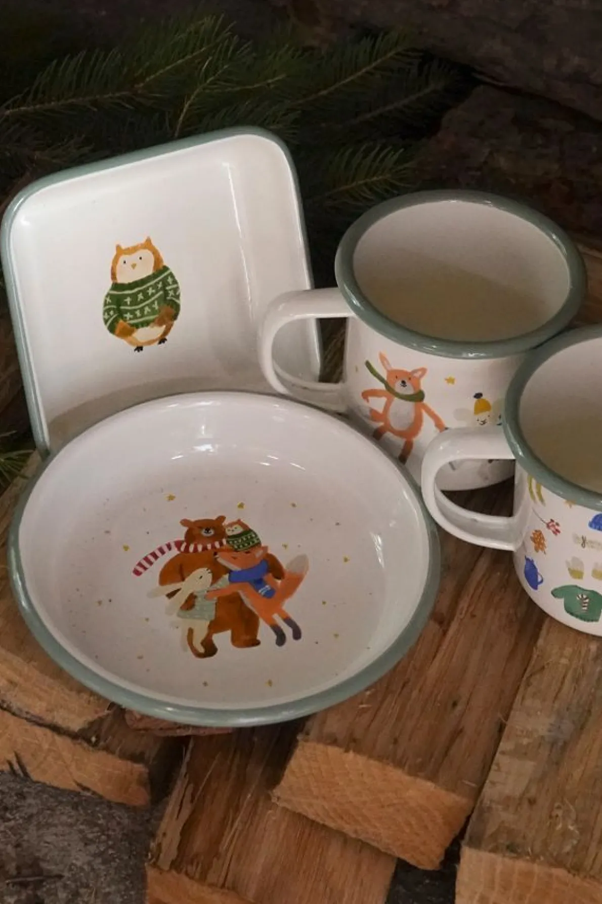 Kerstmok, emaille, dansende dieren, 300 ml