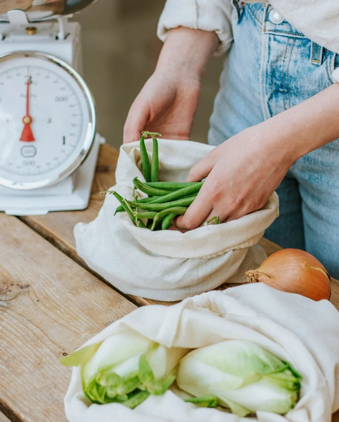 Keukenweegschaal, metaal, wit, 3 kg