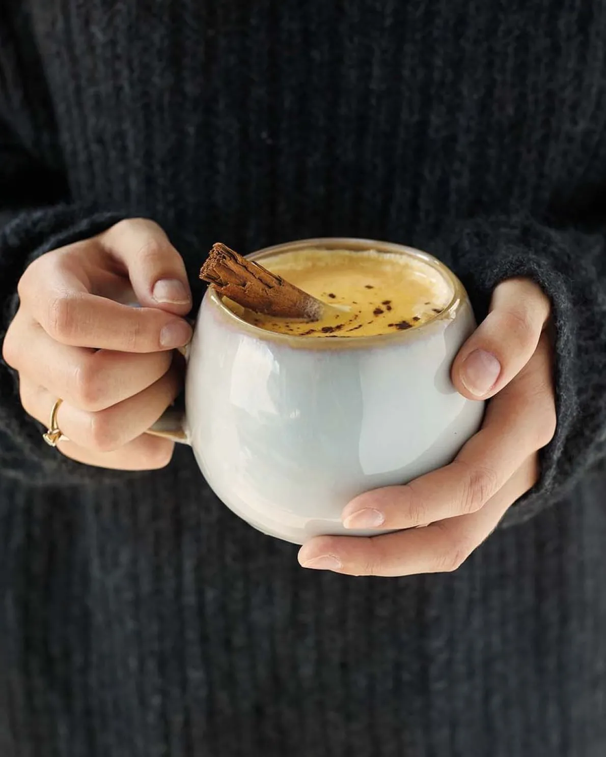 Mok rond reactieve glazuur, steengoed, grijs, Ø 12 cm