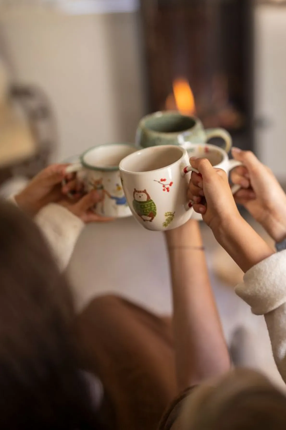 Mok, steengoed, dieren die knuffelen, Ø9 cm