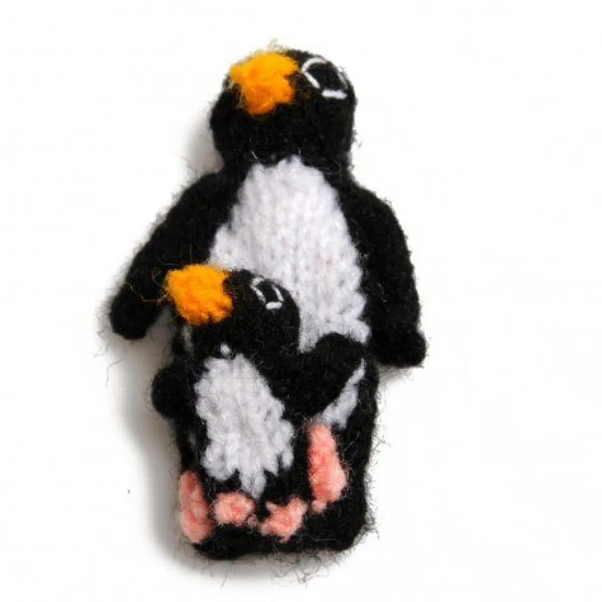 Vingerpopje pinguïn met jong